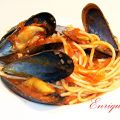 ESPAGUETIS CON MEJILLONES Y SALSA DE TOMATE[...]