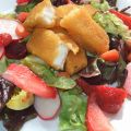Ensalada rica con varitas de merluza