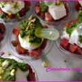Ensalada de tomate, mozzarella con pesto de[...]