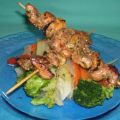 BROCHETAS DE SALMÓN MARINADO