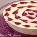 Tarta de queso pintada de fresa