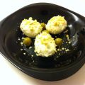 Huevos rellenos de atún