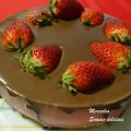 TARTA HELADA DE NECTARINA...CHOCOLATE Y FRESA.