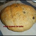 Pan de Aceitunas, Orégano, y Tomate (R. Griega)