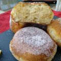Bomboloni (bollos fritos de pan dulce)