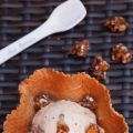 Helado de vainilla con nueces de pecán[...]