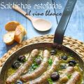 Salchichas estofadas al vino blanco