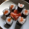 MAKI RELLENO DE SALMÓN