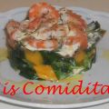 TIMBAL DE LANGOSTINOS,MANGO,SALMÓN Y CANÓNIGOS[...]