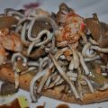 TOSTA DE LANGOSTINOS, PULPO Y GULAS