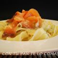 TAGLIATELLE AL BRANDY CON SALMÓN AHUMADO