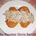 FILETE EMPANADO CON SALSA DE CHAMPIÑONES