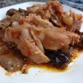 Pies de cerdo con setas