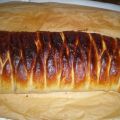 BRIOCHE RELLENO DE JAMON Y QUESO AZUL
