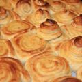 Rollos de canela y manzana, cinnamons rolls[...]