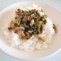 Arroz con champiñones y espárragos trigueros