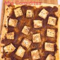 TARTA FINA DE CEBOLLA CARAMELIZADA Y TOFU[...]