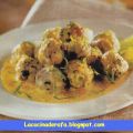 ALBÓNDIGAS CON SALSA DE CURRY