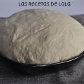Masa de pizza.