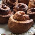 Cynamonowe bułeczki / Cinnamon rolls / Bollos[...]