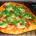 Pizza de Rúcula, Queso de Cabra y Jamón Serrano[...]