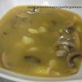 Sopa de patata con champiñones