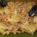 Garbanzos con bacalao y allioli - Chickpeas[...]