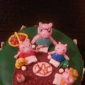 Tarta Peppa Pig de batido de vainilla