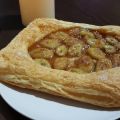 Plancha de hojaldre con platano para decir[...]