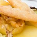 Ensalada de patata con verduras en tempura
