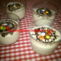 Vasitos de mousse de chocolate blanco