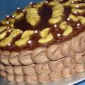 TARTA DE PLÁTANO CON CHANTILLÍ Y NUECES