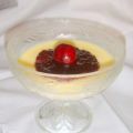 PANNA COTTA CON COULIS DE CEREZAS
