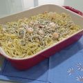 Tallarines con gulas y gambas al ajillo