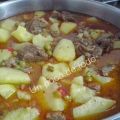 Patatas, con carne y verduritas
