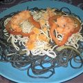 ESPAGUETIS NEGROS CON GULAS Y LANGOSTINOS