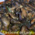 Champiñones al Ajillo