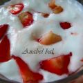 Crema de queso y merengue con fresas