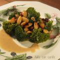 BRÓCOLI CON SALSA DE FRUTOS SECOS