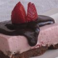 Tarta fría de queso y fresas