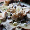 ensalada con Camembert y pechuga de pollo /[...]