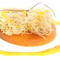 Fideo chino frito con cigalas y calabaza