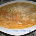 Fideos con champiñones, cebolla y queso