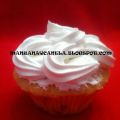 CUP CAKE DE PIÑA COLADA CON MERENGUE DE PIÑA[...]
