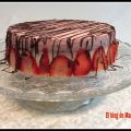 Tarta mousse de fresa con chocolate