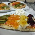 Hojaldre de Crema y Frutas