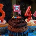 Tarta de cumpleaños de cupcakes
