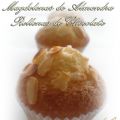 MAGDALENAS DE ALMENDRA RELLENAS DE CHOCOLATE