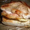 Montadito de Lomo relleno de Jamón y Tortilla