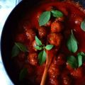 Los meat balls con salsa de tomate que van bien[...]